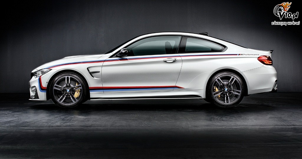 BMW M4 M Performance