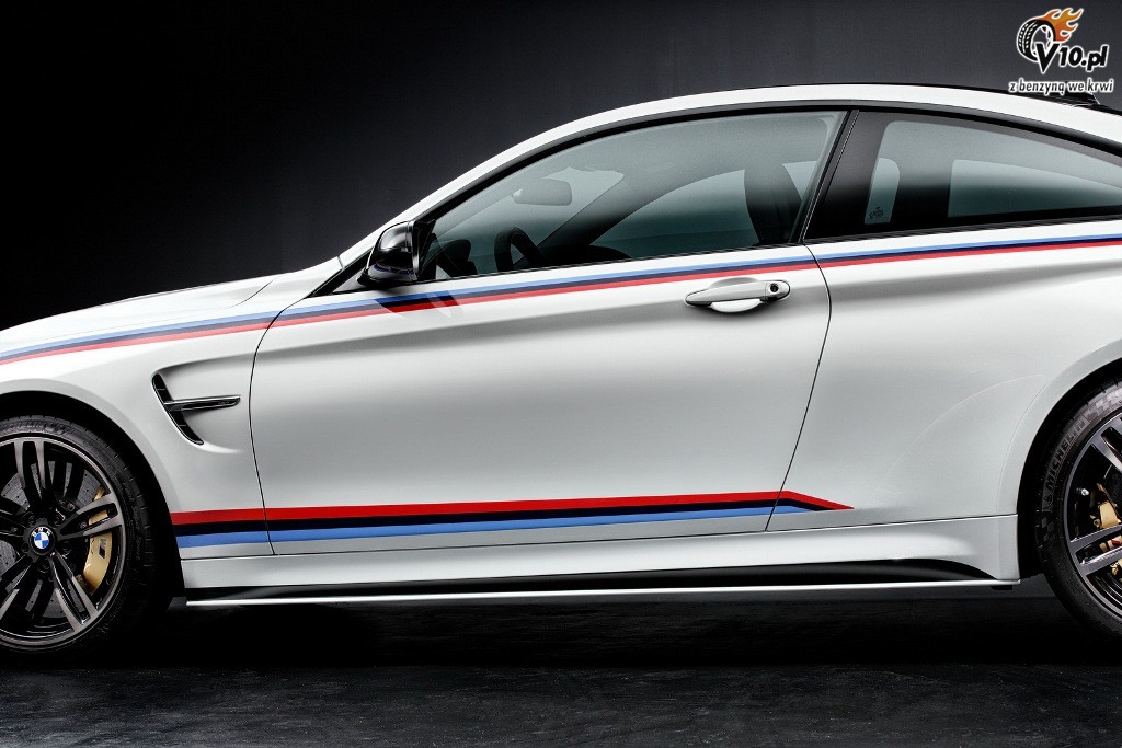 BMW M4 M Performance