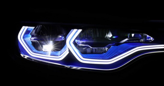 BMW M4 Iconic Lights