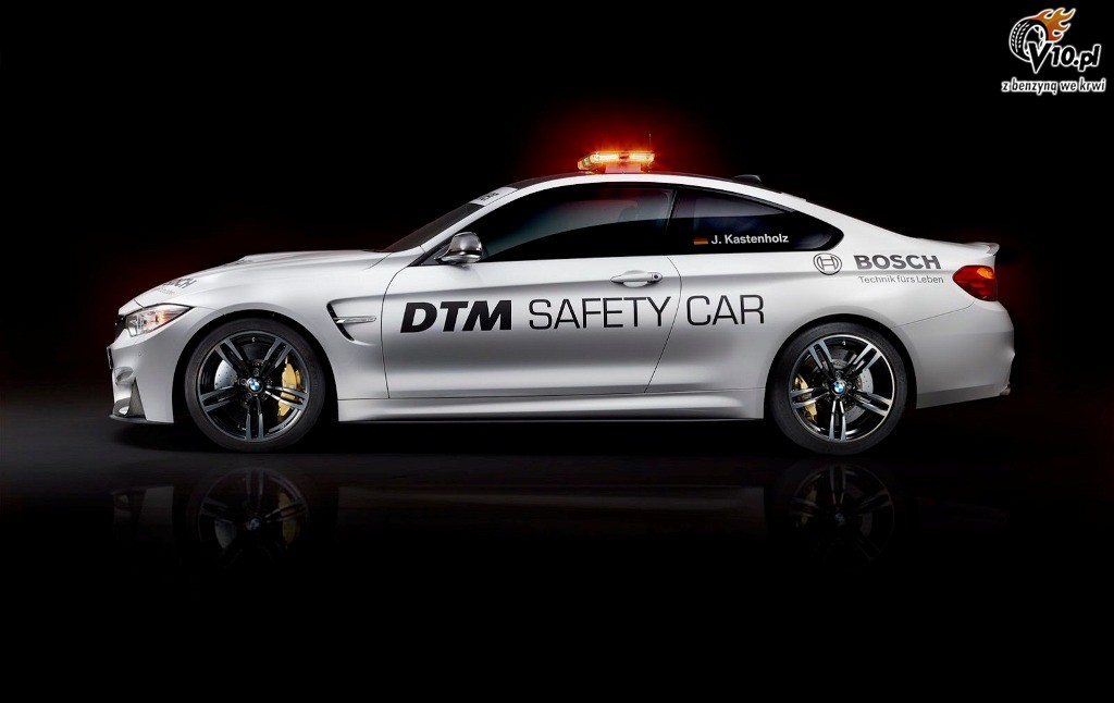 BMW M4 DTM Safety Car