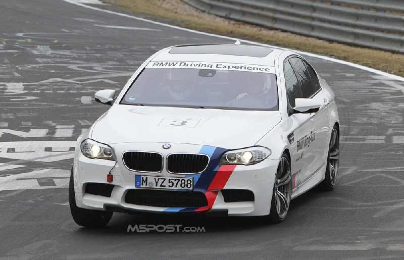 BMW M5 Ring Taxi