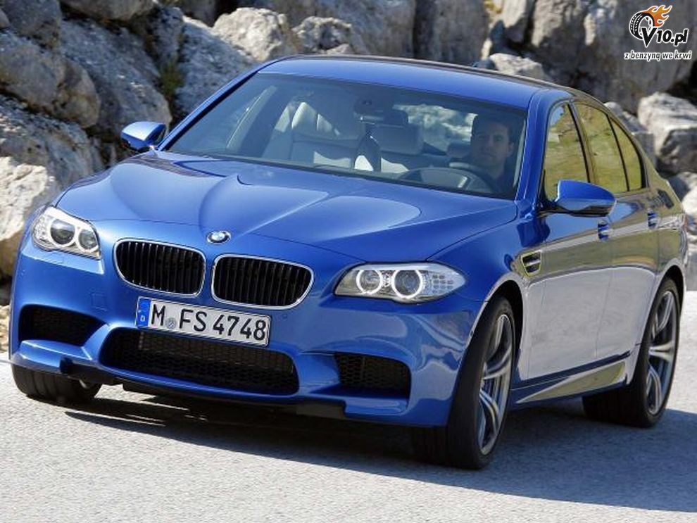 BMW M5 2012