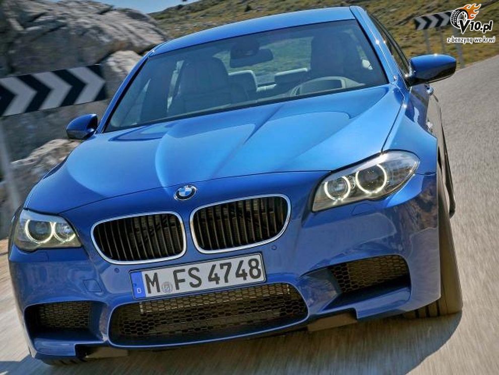 BMW M5 2012