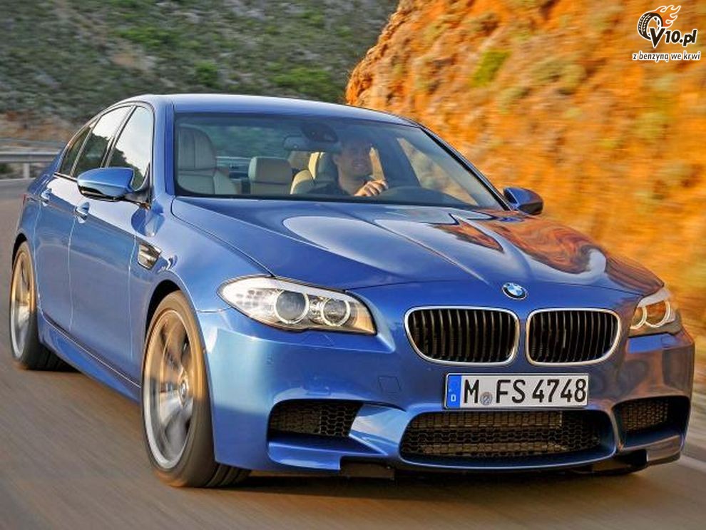BMW M5 2012