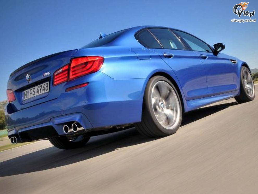 BMW M5 2012