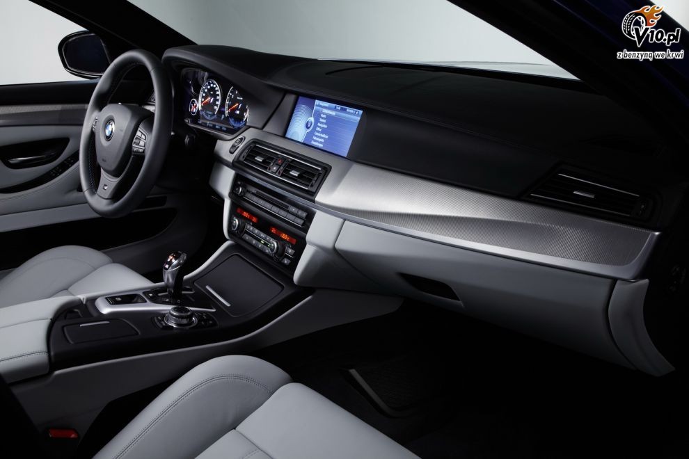 BMW M5 na 2012 rok