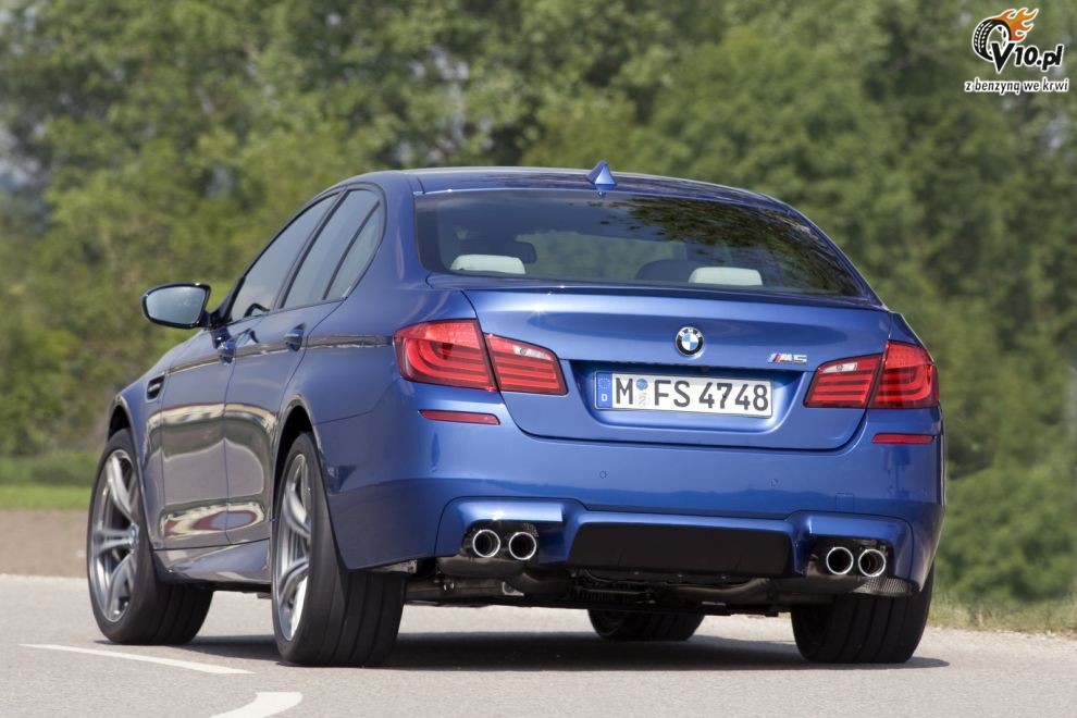 BMW M5 na 2012 rok