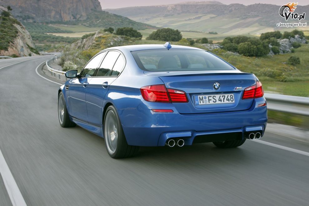 BMW M5 na 2012 rok