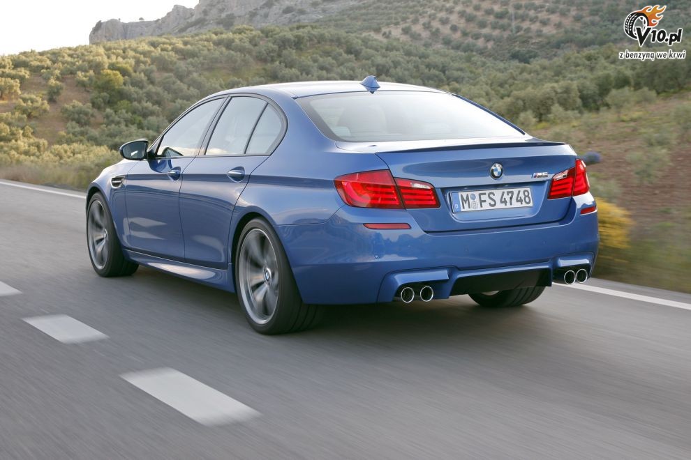 BMW M5 na 2012 rok