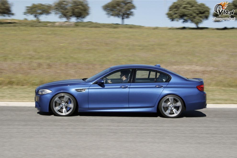 BMW M5 na 2012 rok