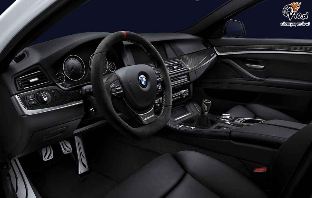BMW M Performance