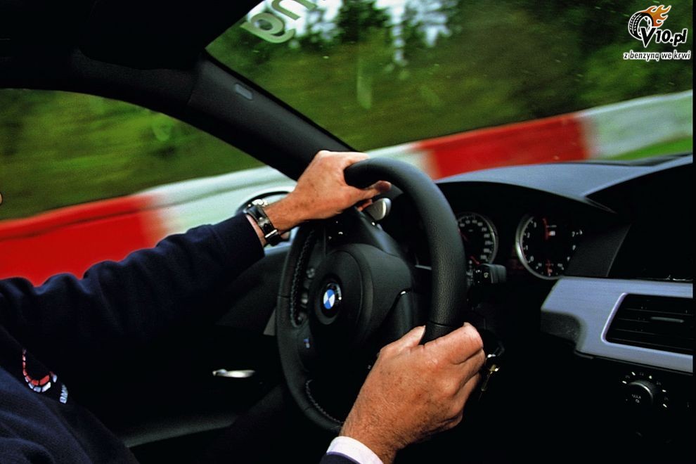 BMW M5 jako TAXI takswka na torze Nurburgring