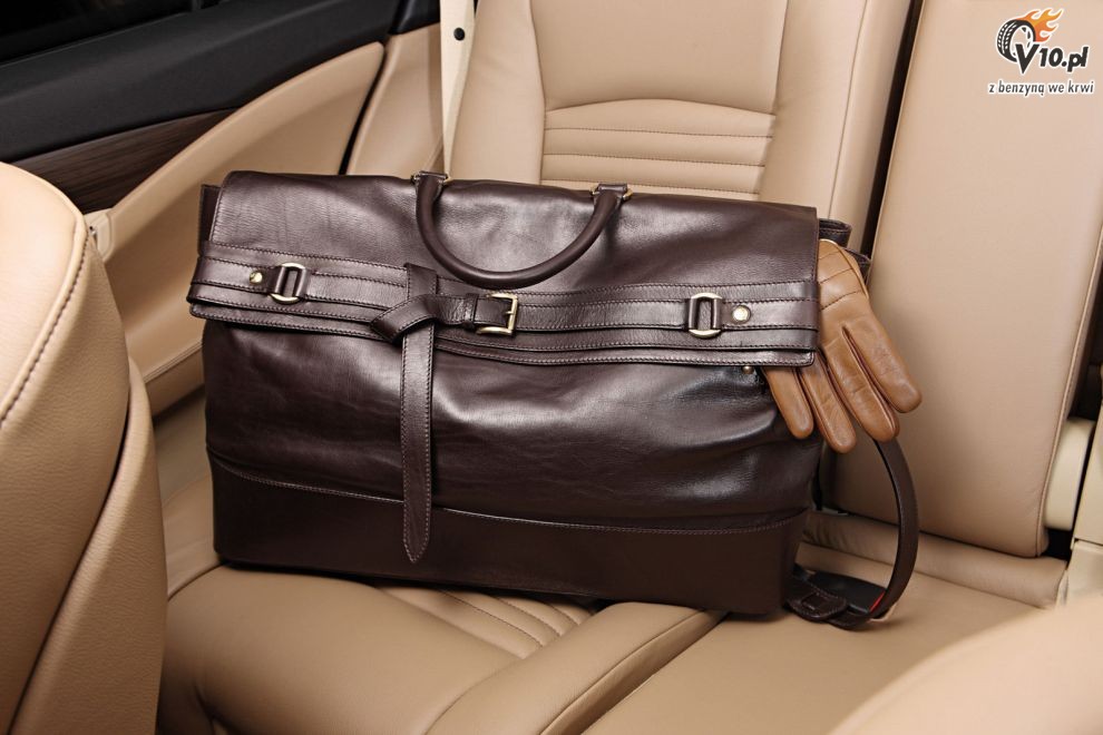 BMW Serii 5 by Trussardi