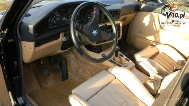 BMW M5 E28 (1988)