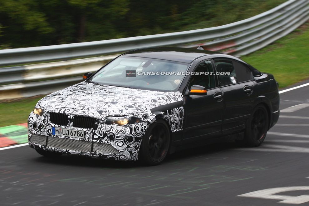 Nowe BMW M5 - zdjcie szpiegowskie