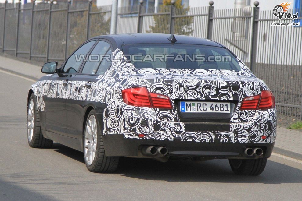 Nowe BMW M5 2010 - zdjcie szpiegowskie