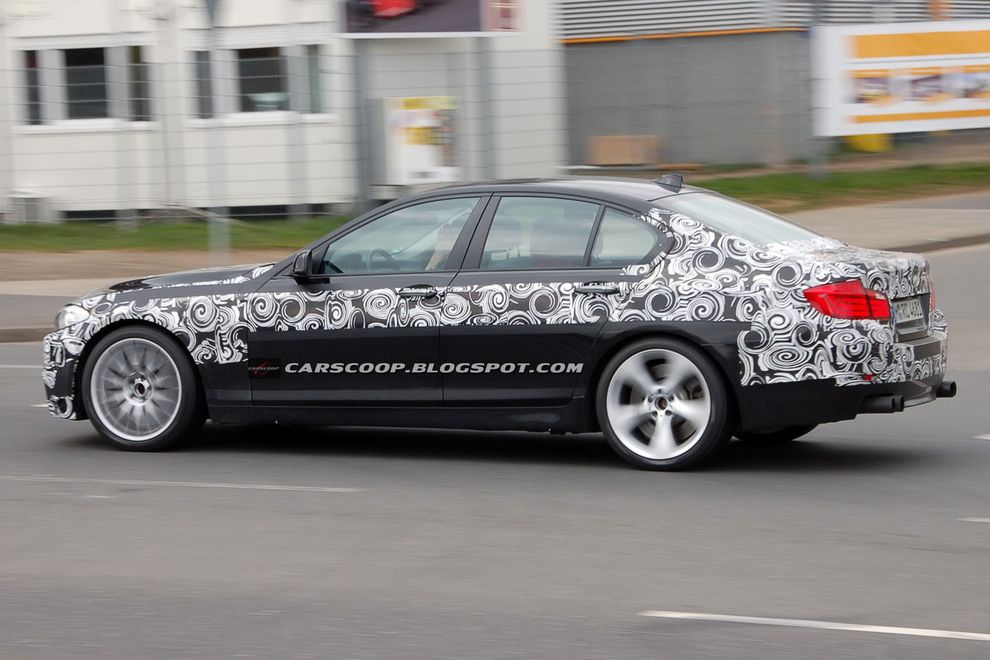 Nowe BMW M5 2010 - zdjcie szpiegowskie