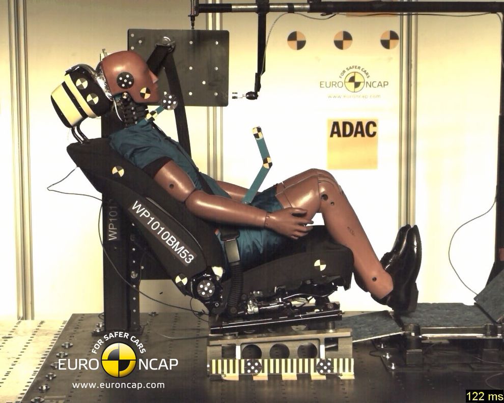 Nowe BMW serii 5 - crash-test test zderzeniowy EuroNCAP