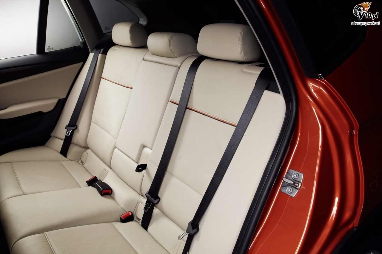 BMW X1 2012