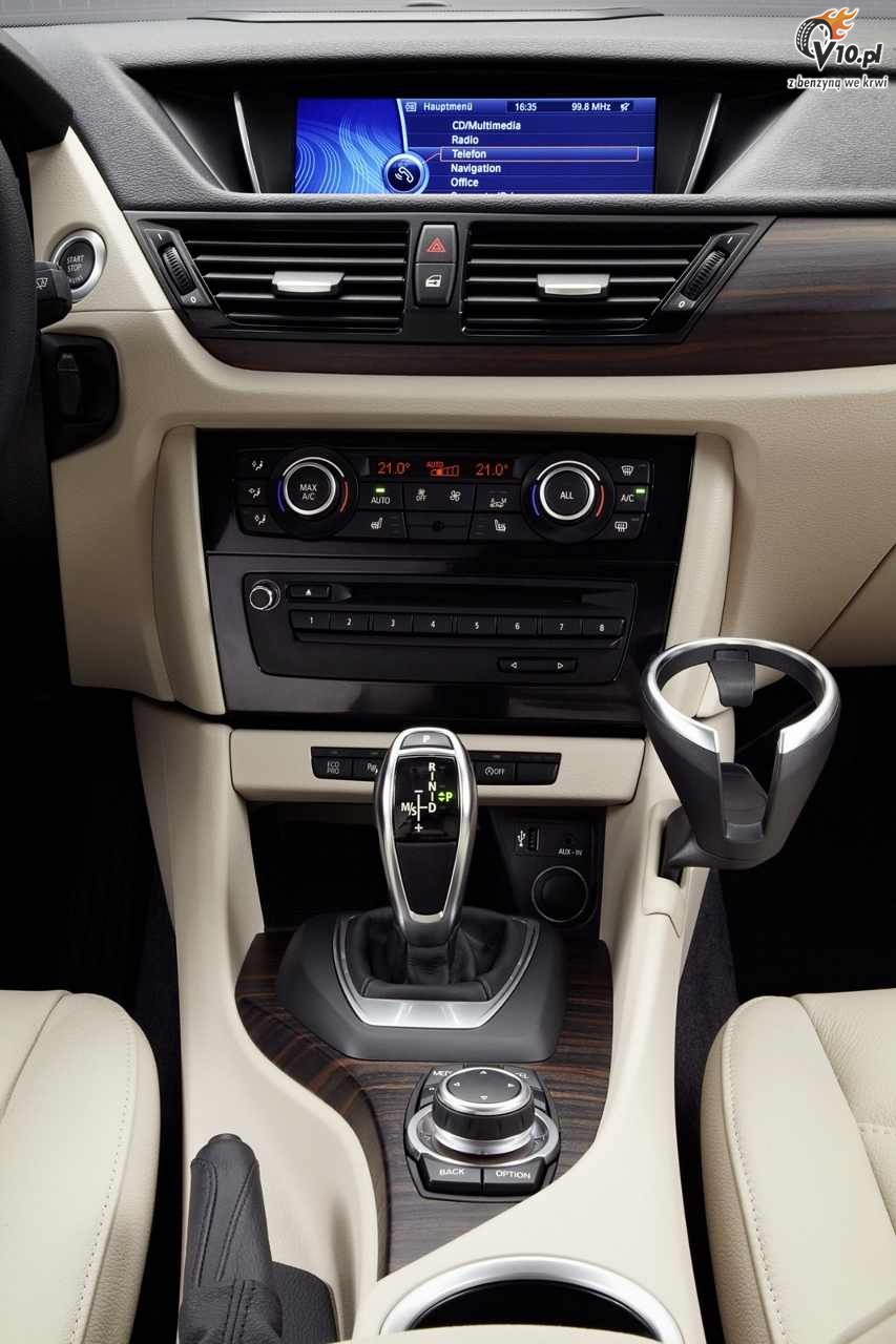 BMW X1 2012