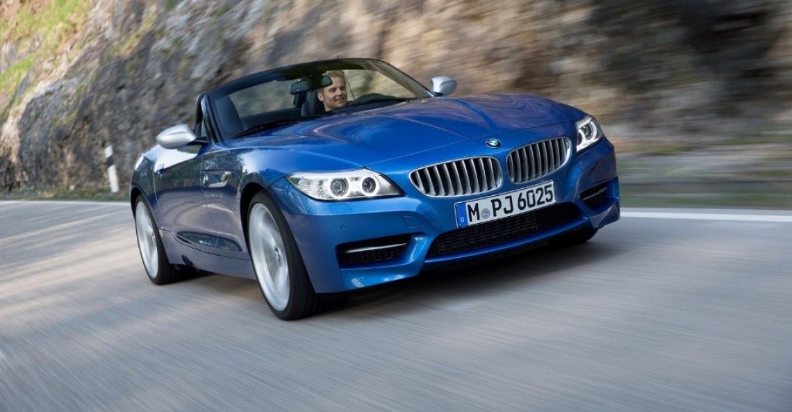 BMW Z4 Estoril Blue