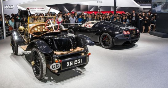 Bugatti Veyron Grand Sport Vitesse Black Bess