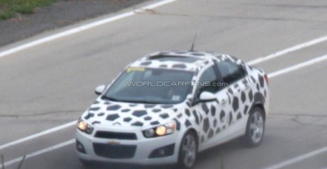 Nowy Chevrolet Aveo sedan 2012 - zdjcie szpiegowskie