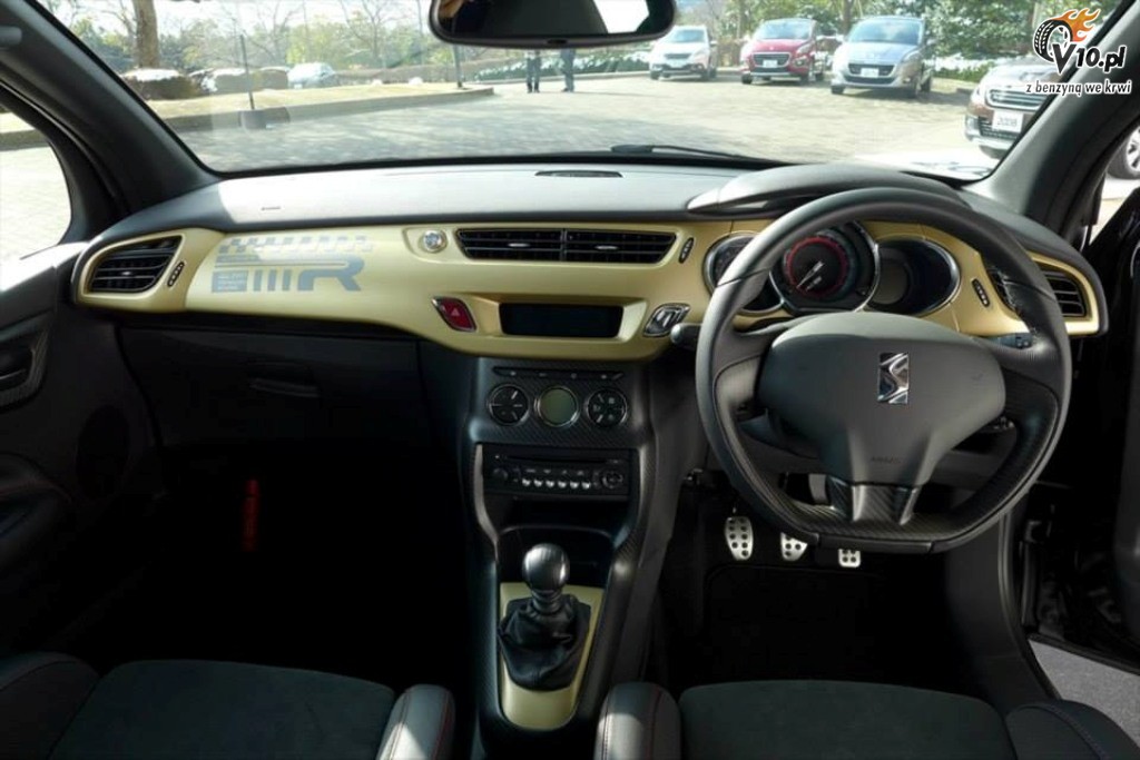 Citroen DS3 Mat Gold Edition