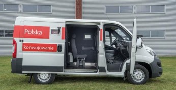 Poczta Polska bogatsza o 226 opancerzonych samochodów