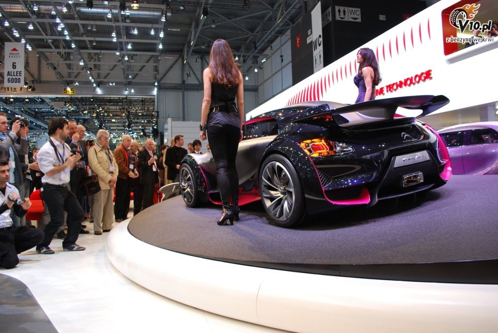 Nowy Citroen SURVOLT Concept - Geneva Motor Show 2010
