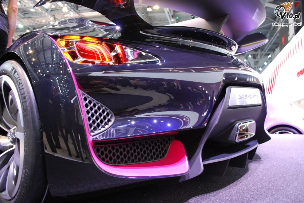 Nowy Citroen SURVOLT Concept - Geneva Motor Show 2010