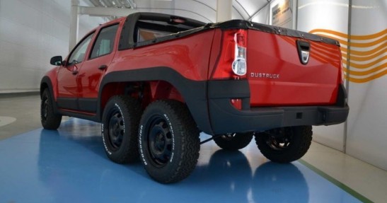 Dacia Duster 6x6