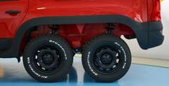 Dacia Duster 6x6
