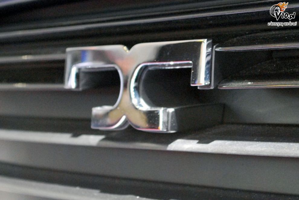 DeTomaso Deauville