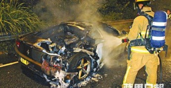 Ferrari 360 Modena spłonęło w Hong Kongu