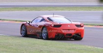 Nowe Ferrari 458 Challenge - zdjcie szpiegowskie