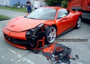 Ferrari 458 Italia rozbite w Polsce
