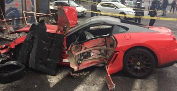 Ferrari 599 GTB zostało rozbite przez parkingowego