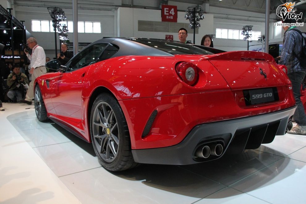 Nowe Ferrari 599 GTO - Beijing Auto Show 2010