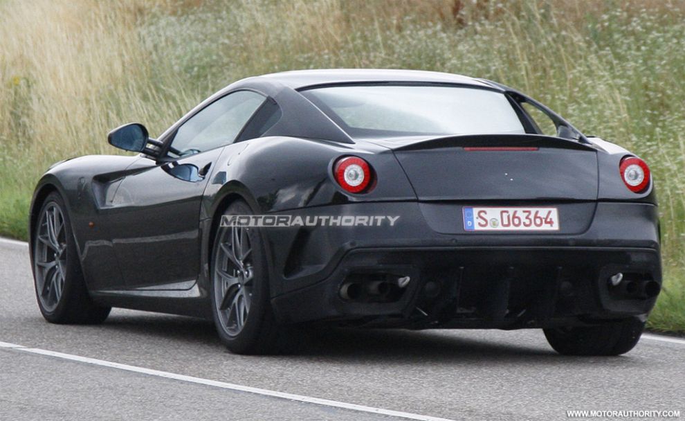 Nastpca Ferrari 599 na zdjciach szpiegowskich