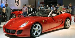 Nowe Ferrari SA APERTA - Paris Motor Show 2010