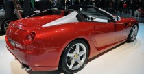 Ferrari 599 SA Aperta na targach w Paryu 2010