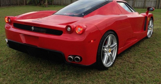 Replika Ferrari Enzo