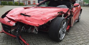 Rozbite Ferrari F12 Berlinetta wystawione na sprzedaż za sporą...