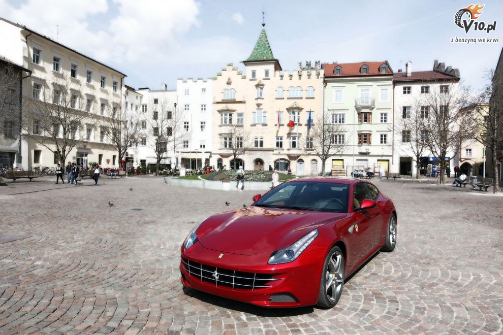 Ferrari FF