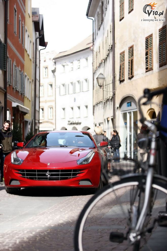 Ferrari FF