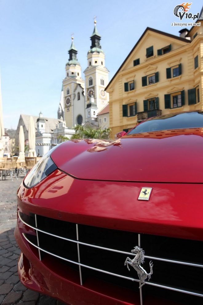 Ferrari FF