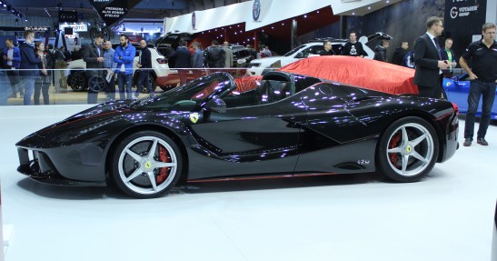 Ferrari LaFerrari Aperta