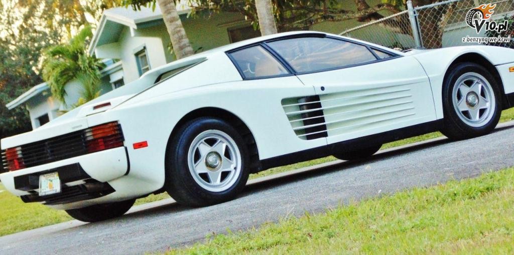 Ferrari Testarossa