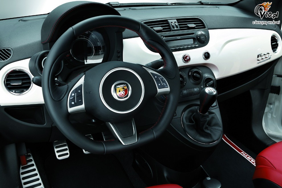 Fiat 500 Abarth Opening Edition